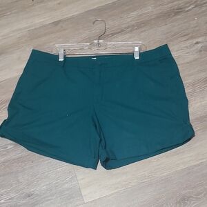 Women's Relaxed Fit Green Bermudas Lightweight Casual